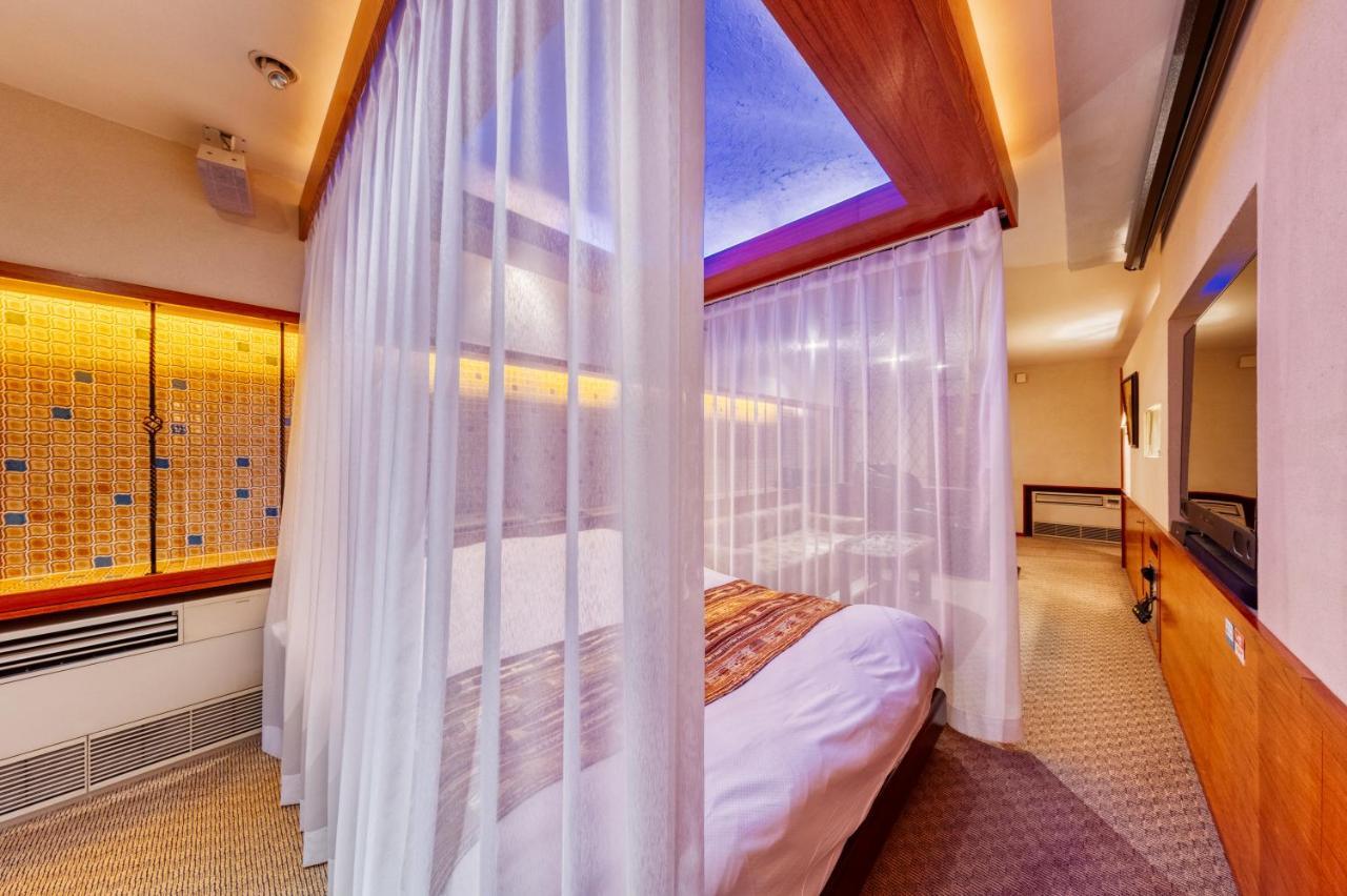 Hotel Lotus Chiba -Adult Only Yachiyo Exteriér fotografie